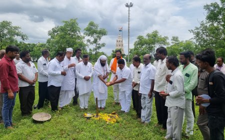100 ಅಡಿ ಎತ್ತರದ ರಾಷ್ಟ್ರಧ್ವಜ ನಿರ್ಮಾಣಕ್ಕೆ  ಅಡಿಗಲ್ಲು : ಹವಾ ಮಲ್ಲಿನಾಥ ಮಹಾರಾಜ್