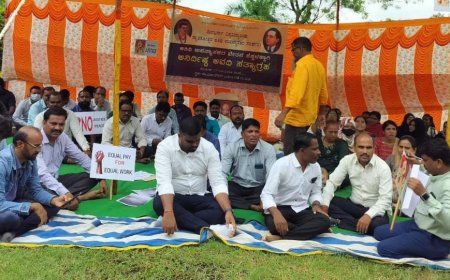 ಗುಲ್ಬರ್ಗ ವಿಶ್ವವಿದ್ಯಾಲಯದ ಅತಿಥಿ ಉಪನ್ಯಾಸಕರ ಸಂಘದಿಂದ ಅನಿರ್ದಿಷ್ಠಾವಧಿ ಸತ್ಯಾಗ್ರಹ..