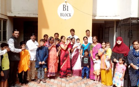 ಹಸಿದ ಮಕ್ಕಳಿಗೆ ಹಾಲುಣಿಸಿ- ಚಂದ್ರಕಾಂತ ತಳವಾರ.