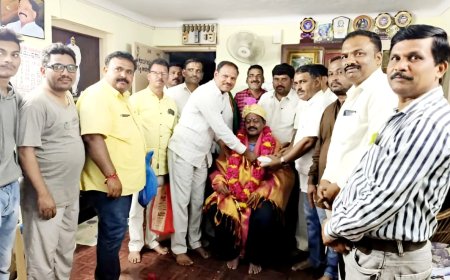 ಪ್ರಥಮ ದಲಿತ ಸಾಹಿತ್ಯ ಸಮ್ಮೇಳನದ ಸರ್ವಾಧ್ಯಕ್ಷ ಡಾ. ಡಿ.ಜಿ ಸಾಗರಗೆ ಸನ್ಮಾನ.