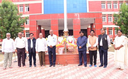 ಲೋಕೋಪಯೋಗಿ ಭವನದಲ್ಲಿ ೭೮ನೇ ಸ್ವಾತಂತ್ರ‍್ಯ ದಿನಾಚರಣೆ