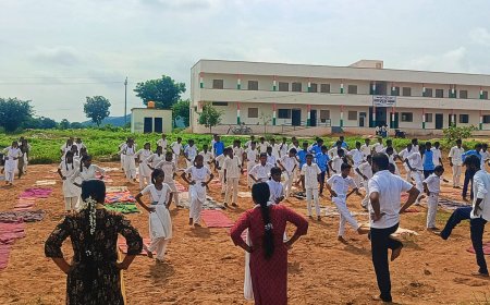 ಲಾಡ್ಲಾಪುರ ಪ್ರೌಢಶಾಲೆಯ 100 ವಿದ್ಯಾರ್ಥಿಗಳಿಗೆ ಯೋಗಾಭ್ಯಾಸ