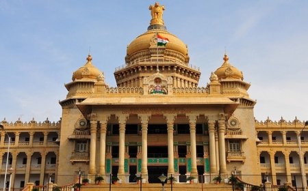 ಸರಕಾರಿ ನೌಕರರಿಗೆ ಸಿಹಿ ಸುದ್ದಿ,   7ನೇ ವೇತನ ಆಯೋಗದ ವೇತನ ಶ್ರೇಣಿಗಳ ಪರಿಷ್ಕರಣೆಗ ಆದೇಶಗಳು