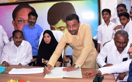 ಕಮಪಾ ಆಡಳಿತ ಪಕ್ಷದ ನಾಯಕರಾಗಿ ಶೇಖ ಅಜಮಲ್ ಗೋಲಾ ಅವರು  ಅಧಿಕಾರ  ಸ್ವೀಕರಿಸಿದರು