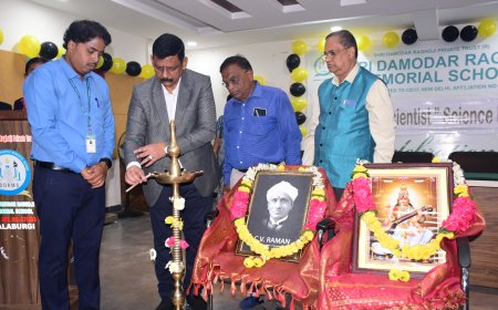 ದಾಮೋದರ ರಘೋಜಿ ಸ್ಮಾರಕ ಸಿ.ಬಿ.ಎಸ್.ಇ ಶಾಲೆಯಲ್ಲಿ  ವಿಜ್ಞಾನ ಪ್ರದರ್ಶನ