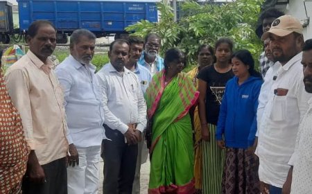 ಸಂಗಾವಿ ಹೊಳೆಯಲ್ಲಿ ಮುಳಗಿ ಸಾವನ್ನಪ್ಪಿದ ಕುಟುಂಬಕ್ಕೆ ಸರ್ಕಾರದಿಂದ  3 ಎಕ್ಕರೆ  ಜಮೀನು ಕೊಡಿಸಲು ಸಚಿವ ಪಾಟೀಲಗೆ ಮನವಿ -ಗುಂಡಪ್ಪ ಸಳಂಕೆ