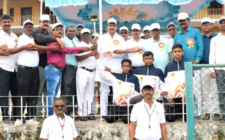 ತಾಲೂಕ ಮಟ್ಟದ ಕ್ರೀಡಾ ಕೂಟಕ್ಕೆ ಶಾಸಕ ಅಲ್ಲಮಪ್ರಭು ಪಾಟೀಲ್ ಚಾಲನೆ