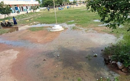 ಕೆಸರು ಗದ್ದೆಯಾದ ಹತ್ತಿಗೂಡುರ ಶಾಲಾ ಮೈದಾನ.