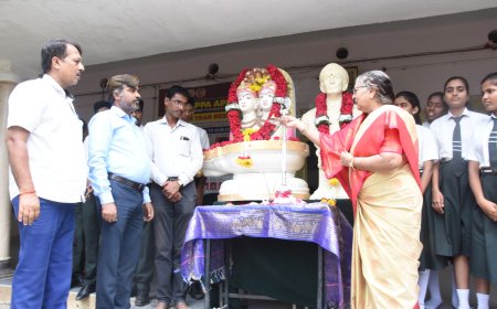 ದೊಡ್ಡಪ್ಪ ಅಪ್ಪ ಪ.ಪೂ ವಿಜ್ಞಾನ ಕಾಲೇಜಿನಲ್ಲಿ  ದೊಡ್ಡಪ್ಪ ಅಪ್ಪ 41ನೇ ಪುಣ್ಯ ಸ್ಮರಣೋತ್ಸವ