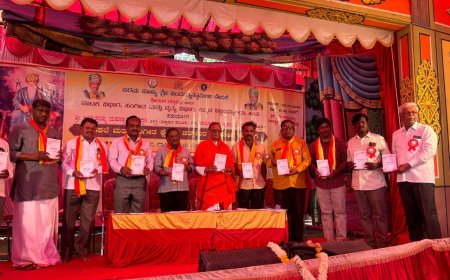 ಅಳ್ಳಳ್ಳಿ ಮಠದಲ್ಲಿ ಕಲರವ ಕವನ ಸಂಕಲನ ಜನಾರ್ಪಣೆ