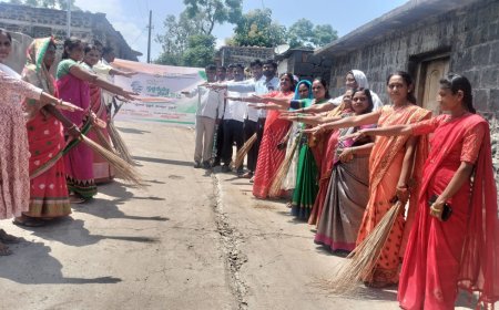ಸ್ವಚ್ಚತಾ ಹೀ ಸೇವಾ ಕಾರ್ಯಕ್ರಮಕ್ಕೆ ತಾ.ಪಂ. ಕಾರ್ಯನಿರ್ವಾಹಕ ಅಧಿಕಾರಿ ಮಾಣಿಕರಾವ ಪಾಟೀಲ ಚಾಲನೆ