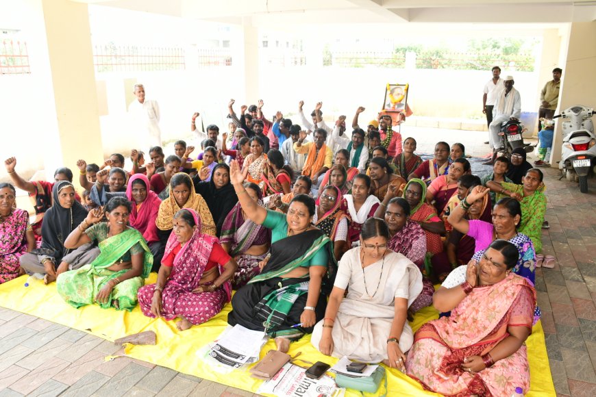 ಸ್ಲಂ ಜನರ ಬೇಡಿಕೆಗಾಗಿ ಧರಣಿ