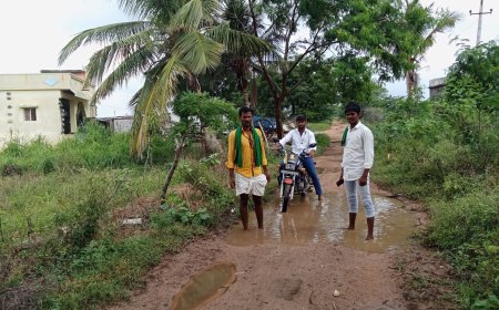 ತೇಕರಾಳ ರಸ್ತೆ ಅಭಿವೃದ್ಧಿಗಾಗಿ ರೈತ ಸಂಘ ಆಗ್ರಹ