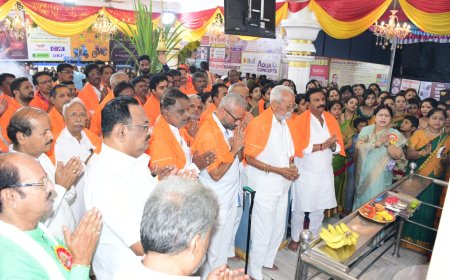 ಯಲ್ಲಮ್ಮ ದೇವಿ ದರ್ಶನ ಪಡೆದ ಬಿ.ಜಿ.ಜವಳಿ.