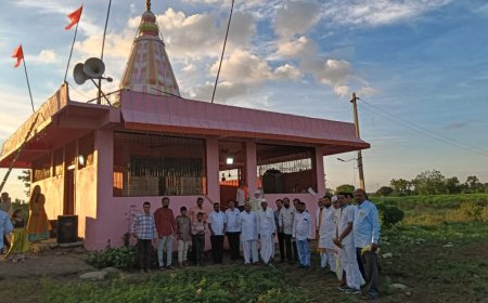 ಬನ್ನಿ ಗಿಡಕ್ಕೆ ಪೂಜೆ: