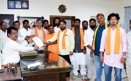 ಪರಿಶಿಷ್ಟರ ಮೀಸಲಾತಿ ವರ್ಗೀಕರಿಸಬಾರದೆಂದು   ಗೋರ ಸೇನಾ ಜಿಲ್ಲಾ ಸಂಘಟನೆಯಿಂದ ಜಿಲ್ಲಾಧಿಕಾರಿಗಳ ಮೂಲಕ ಸರಕಾರಕ್ಕೆ ಮನವಿ