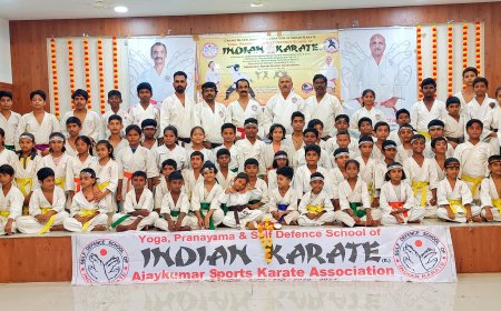 ಕರಾಟೆ ಪಟುಗಳಿಗೆ ಬ್ಲಾಕ್ ಬೆಲ್ಟ್  ಹಾಗೂ  ಕಲರ್ ಬೆಲ್ಟ್ ವಿತರಣೆ
