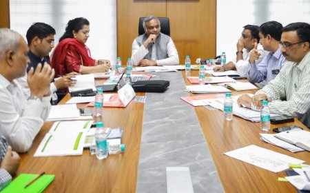 ರೈತರ ಹೆಚ್ಚಿನ ಆದಾಯಕ್ಕಾಗಿ  ಬ್ಲೂ ಪ್ರಿಂಟ್ ತಯ್ಯಾರಿಸಲು ಅಧಿಕಾರಿಗಳಿಗೆ  ಪ್ರಿಯಾಂಕ್ ಖರ್ಗೆ ಸೂಚನೆ