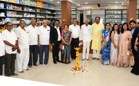 ಆರ್ ಎ ಎಸ್ ಮೆಡಿಕಲ್ ಶಾಪ್  ಗಣ್ಯರಿಂದ  ಉದ್ಘಾಟನೆ