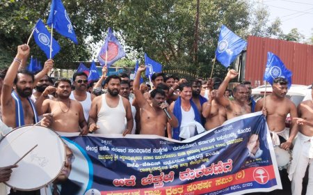 ಬೀದರನಲ್ಲಿ ದ.ಸಂ.ಸಮಿತಿ, ಅರೆ ಬೆತ್ತಲೆ ಮೆರವಣಿಗೆ