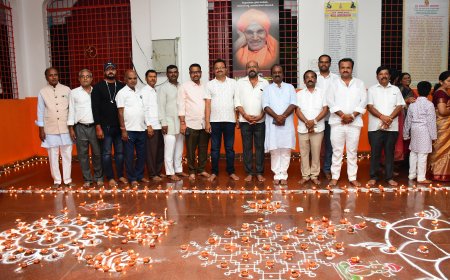 ಕಾರ್ತಿಕ ಮಾಸ ನಿಮಿತ್ತ ದಿಪೋತ್ಸವ ಕಾರ್ಯಕ್ರಮ ಜರುಗಿತು.