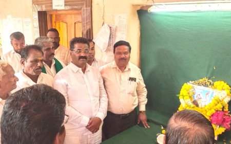 ನಗರ ಸಭೆಯಲ್ಲಿ ಕನಕದಾಸರ ಜಯಂತಿ ಆಚರಣೆ :