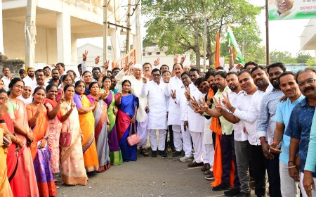 ಬೈ ಎಲೆಕ್ಷನ್ ,ಕಲಬುರಗಿ ಕಾಂಗ್ರೆಸ್ ಕಚೇರಿಯಲ್ಲಿ ವಿಜಯೋತ್ಸವ