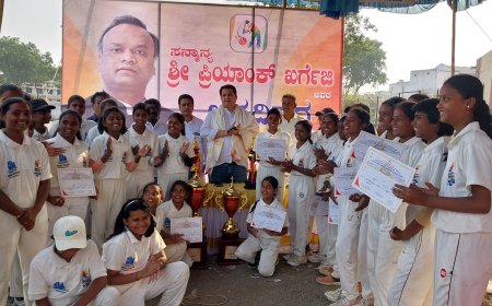 ಸಚಿವ ಪ್ರೀಯಾಂಕ್ ಖರ್ಗೆ ಅವರ ಹುಟ್ಟುಹಬ್ಬ ಅಂಗವಾಗಿ : ಬಾಲಕಿಯರ ಕ್ರಿಕೇಟ್