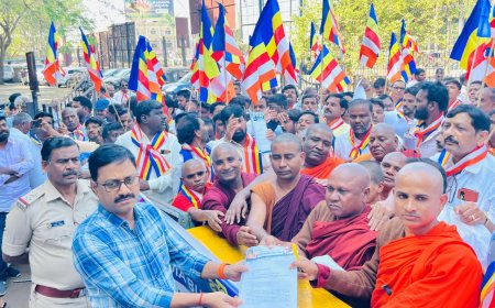 ಬೀದರನಲ್ಲಿ ಬೌದ್ದರ ಧಾರ್ಮಿಕ ಹಕ್ಕಿಗಾಗಿ  ಬೃಹತ್ ಪ್ರತಿಭಟನೆ