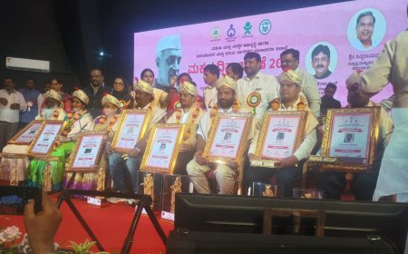 ಸಂಗಮೇಶ ಎನ್ ಜವಾದಿ ರವರಿಗೆ ರಾಜ್ಯ ಮಟ್ಟದ ಮಕ್ಕಳ ಪ್ರಶಸ್ತಿ .