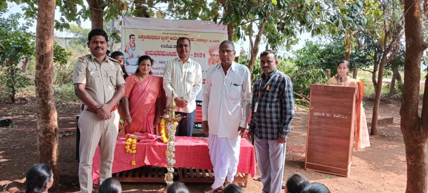 ವಚನ ಸಾಹಿತ್ಯ ವಿಶ್ವ ಶ್ರೇಷ್ಠ ಸಾಹಿತ್ಯ.