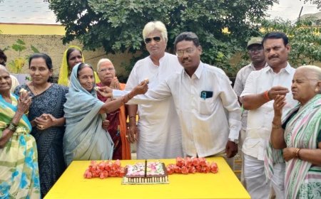ಮನುಷ್ಯತ್ವಕ್ಕೆ ಅರ್ಥ ಕಲ್ಪಿಸಿದ ಜಿಡಗಾ ಶ್ರೀಗಳು: ವಳಕೇರಿ