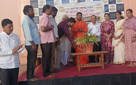 ಮಕ್ಕಳಿಗೆ ಶಿಕ್ಷಣದ ಜೊತೆಗೆ ಸಂಸ್ಕಾರವೂ ಮುಖ್ಯ : ಸಿದ್ದಲಿಂಗ ಶ್ರೀ