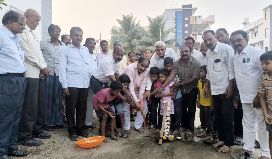 ಸಿಸಿ ರಸ್ತೆ ಕಾಮಗಾರಿಗೆ ಶಾಸಕಅಲ್ಲಮಪ್ರಭು ಪಾಟೀಲ  ಭೂಮಿ ಪೂಜೆ ನೆರವೇರಿಸಿದರು