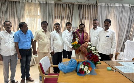 ಗವಿಕ ದ ನೂತನ ಕುಲಸಚಿವ (ಆಡಳಿತ) ಡಾ ರಮೇಶ್ ಲಂಡನಕರ್ ಅವರಿಗೆ ಶಿವ ಅಷ್ಠಗಿ ಸನ್ಮಾನ