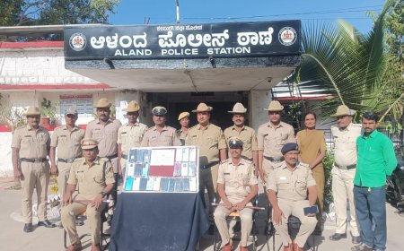 ಆಳಂದ ಪೊಲೀಸರ ಕಾರ್ಯಾಚರಣೆ 22 ಮೊಬೈಲ್ ಗಳು ಜಪ್ತಿ  ಮಾಡಿ ವಾರಸುದಾರರಿಗೆ ಎಸ್ಪಿಯವರಿಂದ ಹಸ್ತಾಂತರ