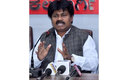 ಕ್ಯಾನ್ಸರ್ ತಜ್ಞೆ ಡಾ ವಿಜಯಲಕ್ಷ್ಮಿ ದೇಶಮಾನ್ಯೆ ಯವರಿಗೆ ಪದ್ಮಶ್ರೀ ಪ್ರಶಸ್ತಿ : ಡಾ ಅಂಬಾರಾಯ ಅಷ್ಠಗಿ ಹರ್ಷ