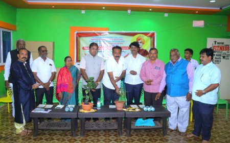 ಯುವಕರು ರಾಷ್ಟ್ರ ಅಭಿಮಾನ ಹಾಗೂ ಮಾನವ ಮೌಲ್ಯಗಳನ್ನು ಜೀವನದಲ್ಲಿ ಅಳವಡಿಸಿ ಕೊಂಡು ಹೋಗಬೇಕು: ಡಾ ಶಿವಯೋಗಿ ಬಾಳಿ