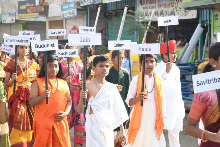 ಕಾಗಿಣಾ ತಟದ ಮಿನಿ ಕುಂಭಮೇಳದ ಸಾಂಸ್ಕೃತಿಕ ದಿಬ್ಬಣಕ್ಕೆ ಸಹಸ್ರ ಸಂಖ್ಯೆಯ ಜನಸ್ತೋಮ: