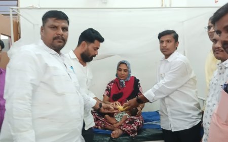 ರಾಜು ಕಪನೂರ ರವರ 46ನೇ ಹುಟ್ಟು ಹಬ್ಬದ ಪ್ರಯುಕ್ತ ಲಕ್ಷ್ಮೀ ಕಾಂತ ಭಜನ ನೇತೃತ್ವದಲ್ಲಿ ಹಣ್ಣು ಹಂಪಲುವಿತರಣೆ