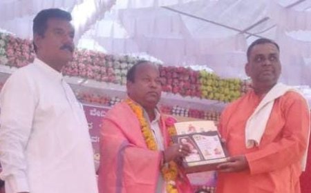 ಗೌರವ ಡಾಕ್ಟರೇಟ್ ಪುರಸ್ಕೃತ ಕೆ.ಜಿ.ಶರಣಪ್ಪ ಗದಲೇಗಾಂವ ಅವರಿಗೆ ಬೇಲೂರ ಸರ್ವೋದಯ ಸಾಹಿತ್ಯ ಸಮ್ಮೇಳನದಲ್ಲಿ ಗೌರವ ಸನ್ಮಾನ
