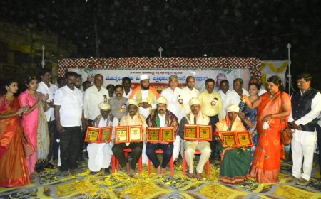 ಕನ್ನಡ ಶಾಲೆಗಳ ಉಳಿವಿಗಾಗಿ ಶ್ರಮಿಸಿ - ಶಾಂತಗೌಡ ಪಾಟೀಲ್