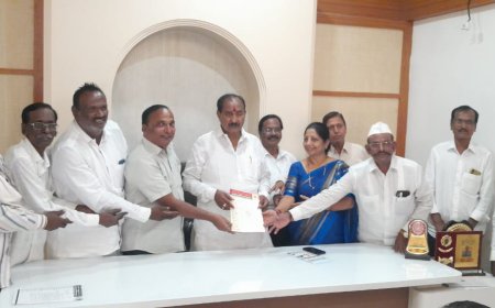 ವಾರ್ಡ ನಂ.37ರ ವ್ಯಾಪ್ತಿಯಲ್ಲಿ ಬರುವ ವಿವಿಧ ಕಾಮಗಾರಿ ಮಾಡಬೆಕೇಂದು  ಶಾಸಕ ಅಲ್ಲಮಪ್ರಭು ಪಾಟೀಲ ಅವರಿಗೆ ಮನವಿ