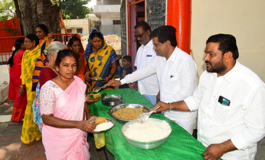 ಶಿವರಾತ್ರಿ ನಿಮಿತ್ಯ ಅನ್ನದಾಸೋಹ ಮೂಲಗೆ   ಚಾಲನೆ