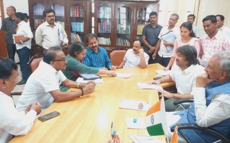 ಅನುದಾನಿತ ಶಾಲಾ ಕಾಲೇಜುಗಳ ಸಿಬ್ಬಂದಿಗಳಿಗೆ ಹಳೆಯ ಪಿಂಚಣಿ ನೀಡಬೇಕು,ಕಾರ್ಯಬಾರದ ಕೊರತೆಯಿರುವ ಅನುದಾನಿತ ಉಪನ್ಯಾಸಕರನ್ನು ಸರ್ಕಾರಿ ಪದವಿಪೂರ್ವ ಕಾಲೇಜುಗಳಲ್ಲಿ ನಿಯೋಜನೆಗೊಳಸಿ  ನಮೋಶಿ