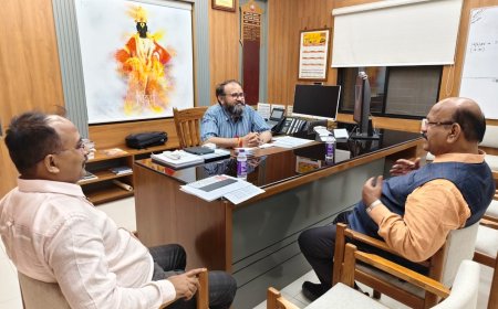 ಶಹಾಬಾದ್ - ವಾಡಿ ರೈಲ್ವೆ ಕಾಮಗಾರಿ ಅಭಿವೃದ್ಧಿ ಬಗ್ಗೆ ರೈಲ್ವೆ ಅಧಿಕಾರಿಗಳ ಜೊತೆ ಡಾ. ಉಮೇಶ್ ಜಾಧವ್ ಚರ್ಚೆ