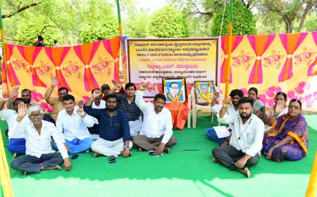 ಕೋವಿಡ್-19 ವೆಚ್ಚ ಮರುಪಾವತಿ ಆಗದ ಹಿನ್ನೆಲೆಯಲ್ಲಿ ವಿಶ್ವವಿದ್ಯಾಲಯ ಸಿಬ್ಬಂದಿಗಳ ಧರಣಿ