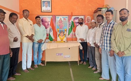 ವಾಡಿ: ಹುತಾತ್ಮರಿಗೆ ಗೌರವ ಅರ್ಪಿಸಿದ ಬಿಜೆಪಿ ಮುಖಂಡರು