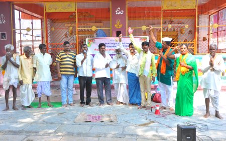 ನಮ್ಮ ಸಂವಿಧಾನವೇ ಶ್ರೇಷ್ಠ ; ನ್ಯಾಯವಾದಿ ದ್ಯಾಮನಕರ್