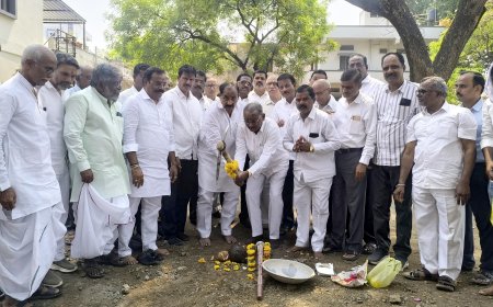 ವಾರ್ಡ.ನಂ.53 ಹಾಗೂ 55 ರಲ್ಲಿ ಸಿಎಂಡಿಕ್ಯೂ ಅನುದಾನದಲ್ಲಿ 45.ಲಕ್ಷ ವೆಚ್ಚದ್ ವಿವಿಧ ಅಭಿವೃದ್ಧಿ ಕಾಮಗಾರಿಗಳಿಗೆ ಶಾಸಕ ಅಲ್ಲಮಪ್ರಭು ಪಾಟೀಲ್ ಚಾಲನೆ